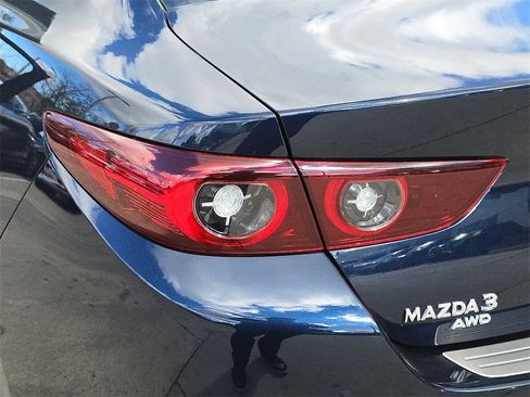 Used 2023 MAZDA MAZDA3 s image 36