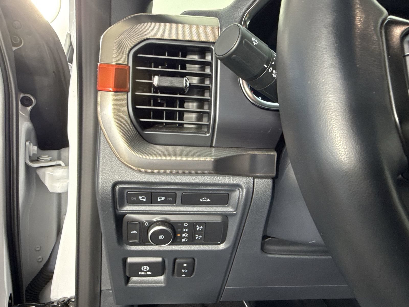 Used 2022 Ford F150 Raptor w/ Equipment Group 801A High AWD/4WD image 14