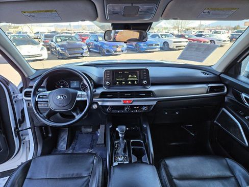 Used 2021 Kia Telluride LX image 20