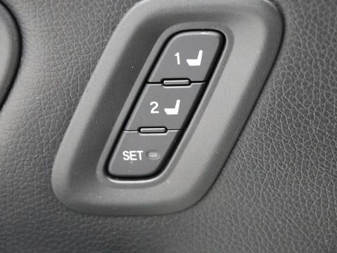 Used 2024 Honda Pilot TrailSport image 35