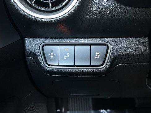 Used 2023 Kia Forte LXS w/ LXS Technology Package FWD image 24