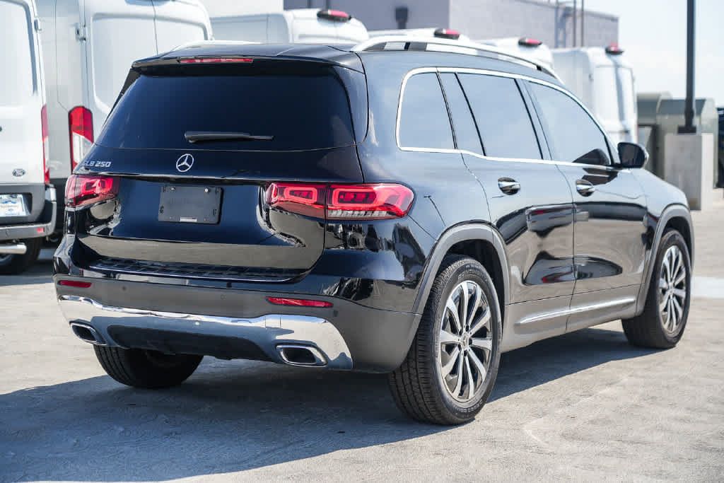 Used 2022 Mercedes-Benz GLB 250 image 6