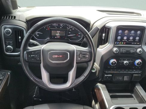 Used 2021 GMC Sierra 1500 SLT w/ SLT Premium Package RWD image 12