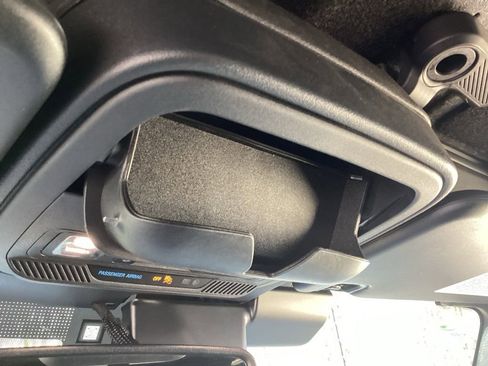 New 2025 Ford Bronco Outer Banks w/ Sasquatch Package AWD/4WD image 70
