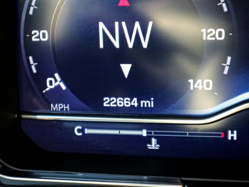 Used 2023 Chevrolet Silverado 1500 LT image 22