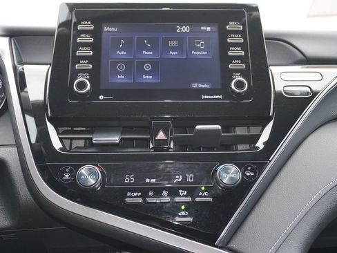 Certified 2023 Toyota Camry SE FWD image 16