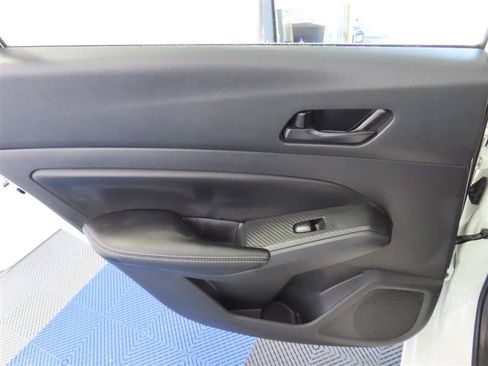 Used 2025 Nissan Altima 2.5 SV FWD image 28