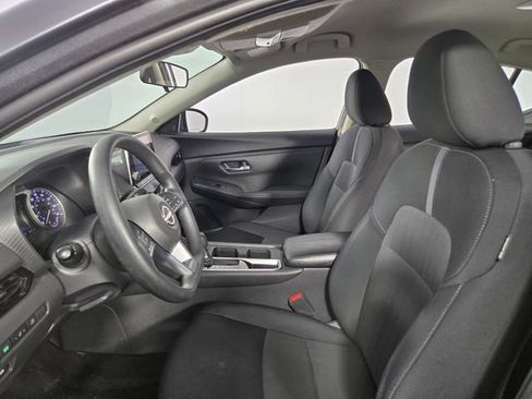 Used 2024 Nissan Sentra SV FWD image 14