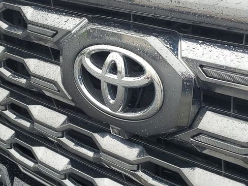 Used 2023 Toyota Tundra Platinum w/ Advanced Package AWD/4WD image 30