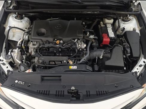 Used 2024 Toyota Camry SE FWD image 8