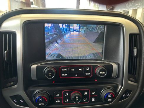 Used 2014 GMC Sierra 1500 SLE w/ SLE Value Package image 18