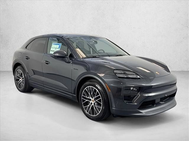 Certified 2026 Porsche Macan 4 Electric AWD/4WD image 7