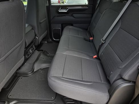 New 2026 GMC Sierra 2500 SLE w/ SLE Value Package; AWD/4WD image 29