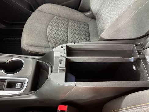 Used 2024 Chevrolet Equinox LT FWD image 48
