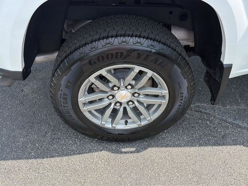 Used 2024 Chevrolet Colorado LT w/ LT Convenience Package RWD image 38