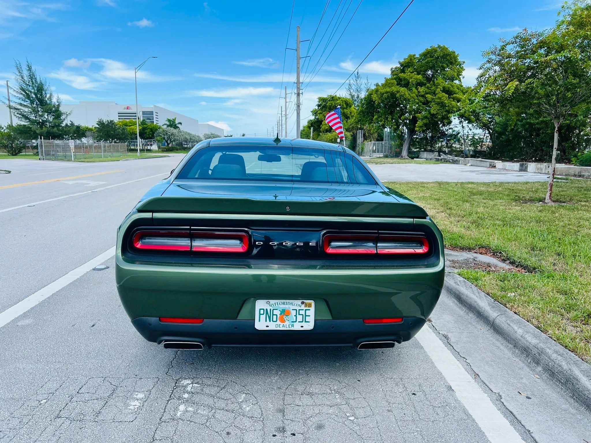 Used 2019 Dodge Challenger R/T RWD image 5
