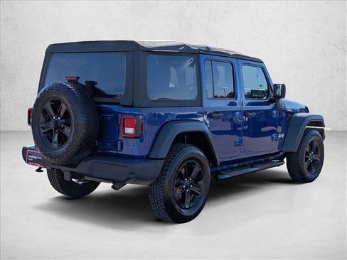Used 2018 Jeep Wrangler Unlimited Sport AWD/4WD image 5