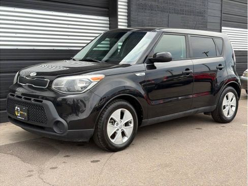 Used 2016 Kia Soul FWD image 6