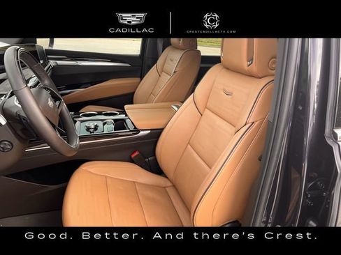 Used 2025 Cadillac Escalade ESV Premium Luxury w/ Touring Package AWD/4WD image 22