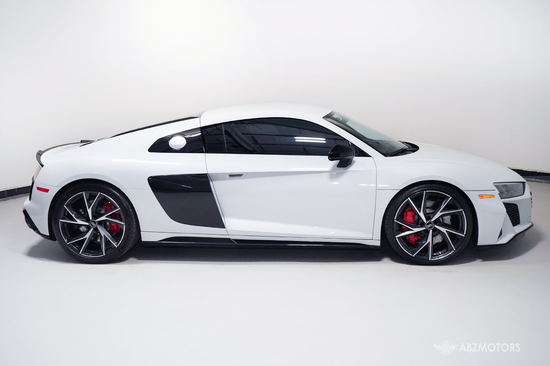Used 2022 Audi R8 V10 performance RWD image 4