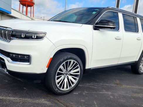 Used 2024 Jeep Grand Wagoneer L Series III w/ Rear Seat Video Group 1 image 2