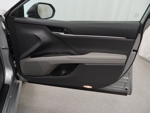 Used 2023 Toyota Camry XLE w/ Cold Weather Package image 45