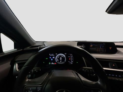 Used 2021 Lexus UX 250h w/ Accessory Package (Z1) AWD/4WD image 7