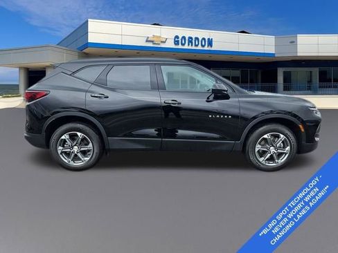 Used 2023 Chevrolet Blazer LT w/ Convenience Package image 7