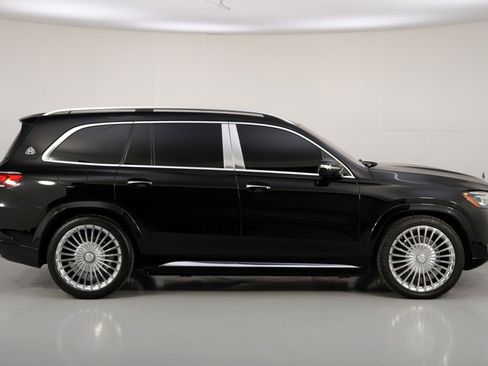 Used 2023 Mercedes-Benz Maybach GLS 600 4MATIC image 71