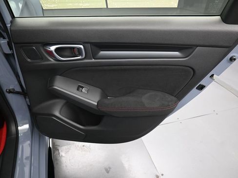 Used 2025 Honda Civic Type R image 32