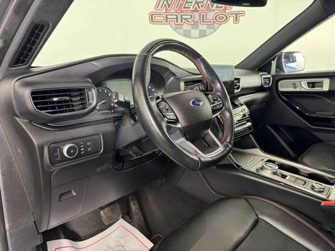 Used 2022 Ford Explorer ST-Line AWD/4WD image 9
