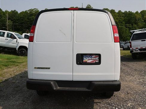 New 2025 Chevrolet Express 2500 w/ Communications Package RWD image 4