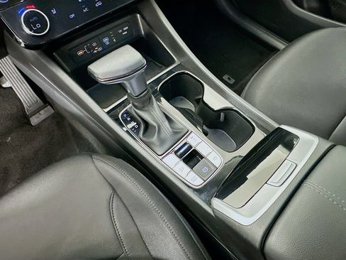 Used 2025 Hyundai Tucson SEL FWD image 16