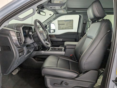 New 2025 Ford F350 Lariat w/ Lariat Ultimate Package image 10