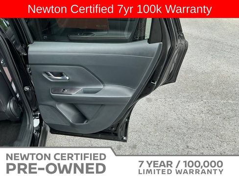 Used 2026 Nissan Kicks SR w/ Cold Weather Package AWD/4WD image 39