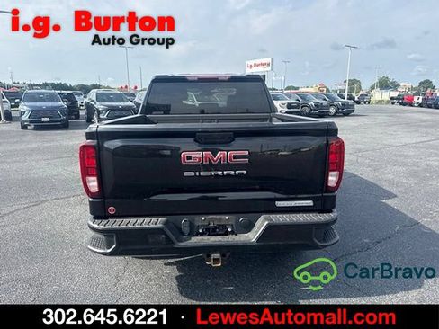 Used 2023 GMC Sierra 1500 Elevation w/ LPO, Elevation Black Package AWD/4WD image 4