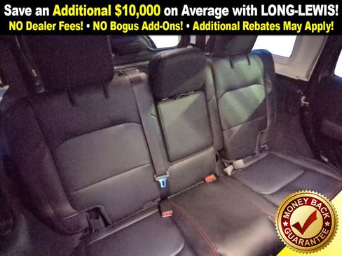 Used 2025 Jeep Wrangler Unlimited Rubicon image 22