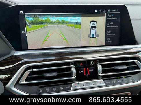 Used 2021 BMW X5 xDrive45e w/ Executive Package AWD/4WD image 32