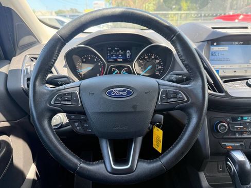 Used 2018 Ford Escape SEL image 14