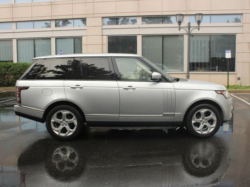 Used 2014 Land Rover Range Rover HSE AWD/4WD image 6