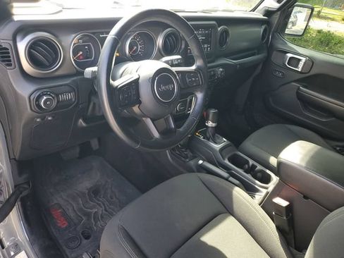 Used 2021 Jeep Wrangler Sport AWD/4WD image 6