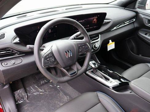 New 2025 Buick Envista Sport Touring w/ Convenience I Package image 17