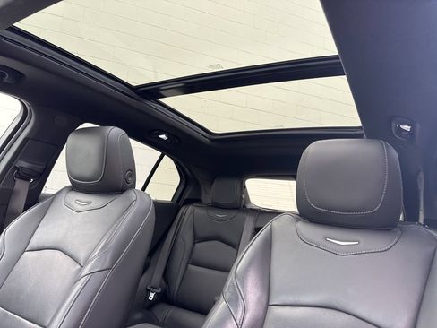 Used 2019 Cadillac XT4 Premium Luxury w/ Enhanced Visibility Package FWD image 32