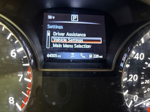Used 2019 Nissan Pathfinder SL w/ SL Premium Package image 22