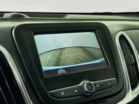 Used 2019 Chevrolet Equinox LT AWD/4WD image 14