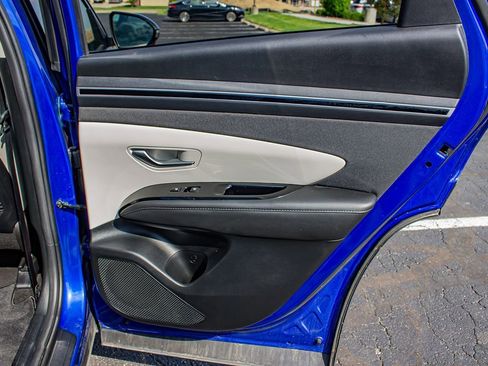 Used 2022 Hyundai Tucson Limited w/ Cargo Package AWD/4WD image 17