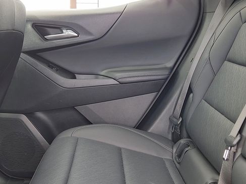 Used 2025 Chevrolet Equinox LT w/ Convenience Package II AWD/4WD image 16