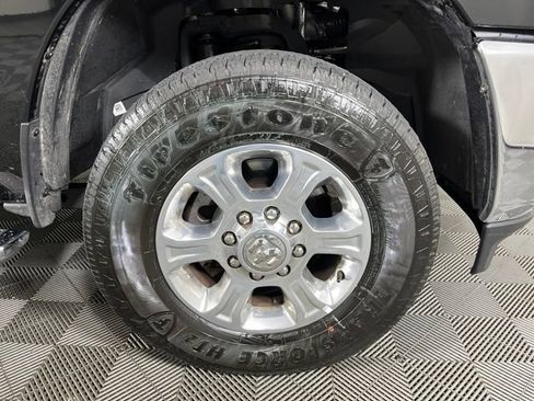 Used 2026 RAM 2500 Big Horn AWD/4WD image 9