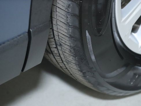 Used 2024 Toyota Grand Highlander XLE image 36