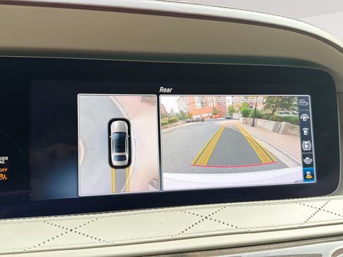 Used 2018 Mercedes-Benz S 560 4MATIC Sedan image 25